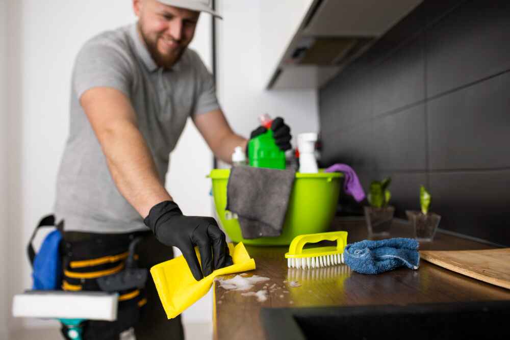 Student Summer Deep Cleaning Services - Academic Break Cleaning